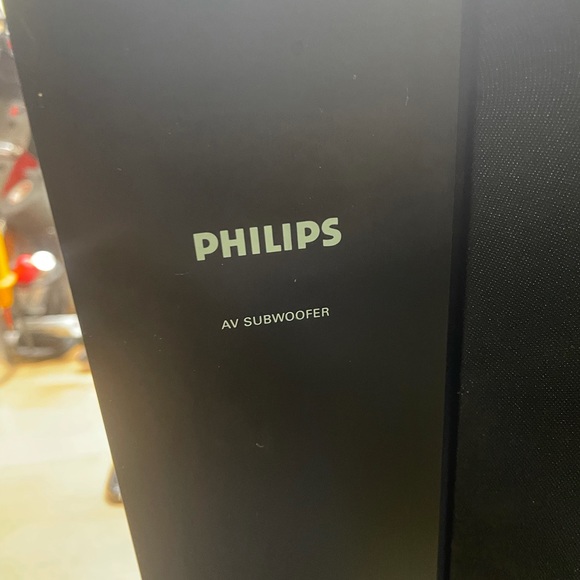 Home subwoofer by Philips 
Passive version - Picture 8 of 14